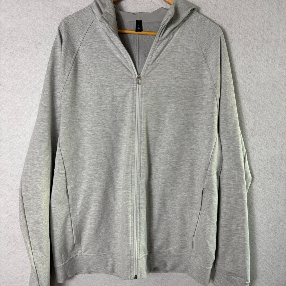 Lululemon Light Gray Men's Zip-Up Hoodie Jacket